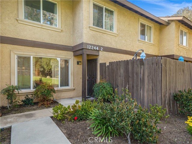 12244 Runnymede Street, 2 photo 1