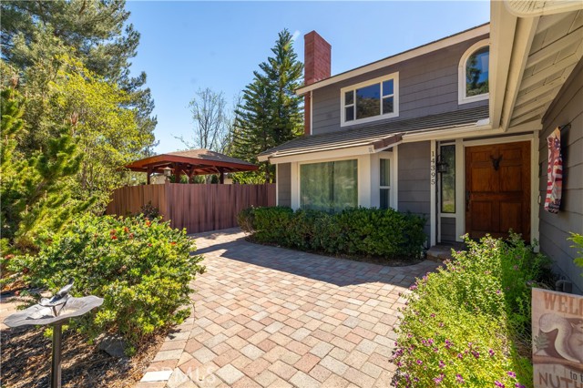 Detail Gallery Image 5 of 49 For 14395 Amorose, Lake Elsinore,  CA 92530 - 4 Beds | 3 Baths