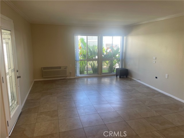 Detail Gallery Image 7 of 25 For 2189 via Mariposa East #R,  Laguna Woods,  CA 92637 - 2 Beds | 1 Baths