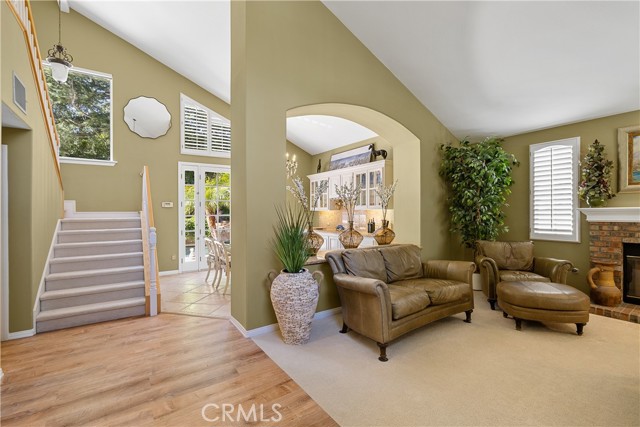 Detail Gallery Image 7 of 44 For 24587 Lola, Newhall,  CA 91321 - 5 Beds | 3 Baths