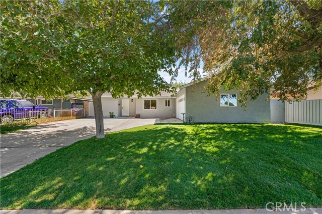 Image 3 for 45540 3Rd St, Lancaster, CA 93535