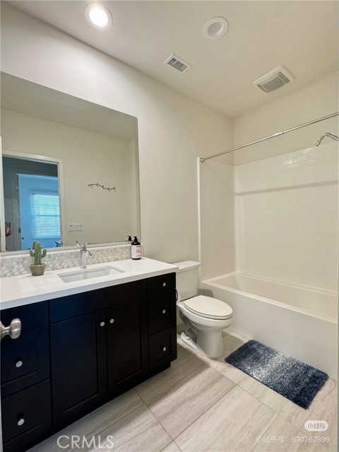 129 Excursion, Irvine CA: https://media.crmls.org/medias/2384c04b-80d0-4d33-9b33-c8f7a54d8569.jpg