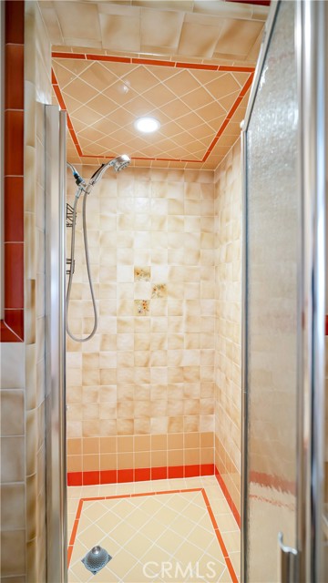 Image 24 of 50 For 2105 Heliotrope Drive