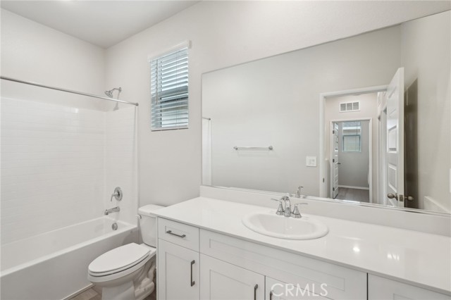 40368 Via Jumara, Temecula CA: https://media.crmls.org/medias/23853ed8-97fd-49b4-bfc4-30f905382596.jpg