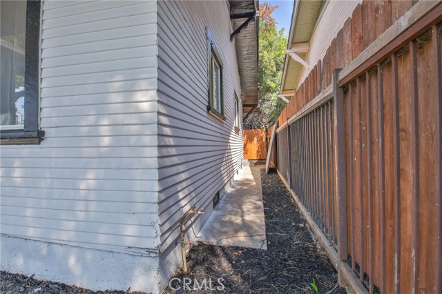 Detail Gallery Image 31 of 46 For 1327 Exposition Bld, Los Angeles,  CA 90018 - 2 Beds | 2 Baths