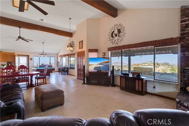 Detail Gallery Image 10 of 75 For 1388 N Jemez Trl, Landers,  CA 92285 - 3 Beds | 3 Baths