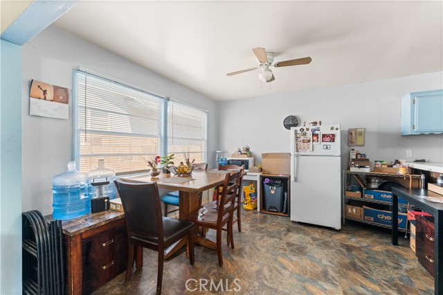 Detail Gallery Image 16 of 41 For 13525 Simshaw, Sylmar,  CA 91342 - 3 Beds | 2 Baths