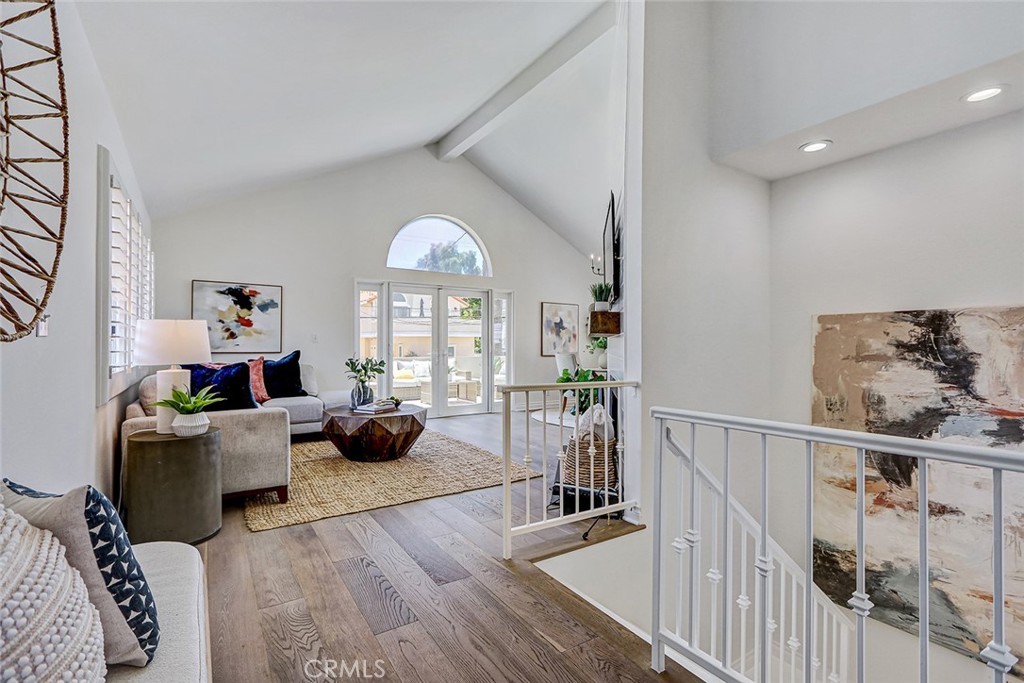 https://media.crmls.org/medias/23877f1b-ba24-43e4-810a-c0fb8464ded8.jpg?preset=X-Large