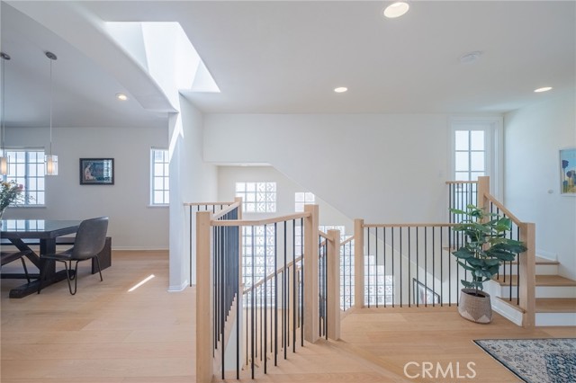 1021 Avenue D, Redondo Beach, California 90277, 4 Bedrooms Bedrooms, 0 ,2 BathroomsBathrooms,Residential,For Sale,Avenue D,0,SB26127548