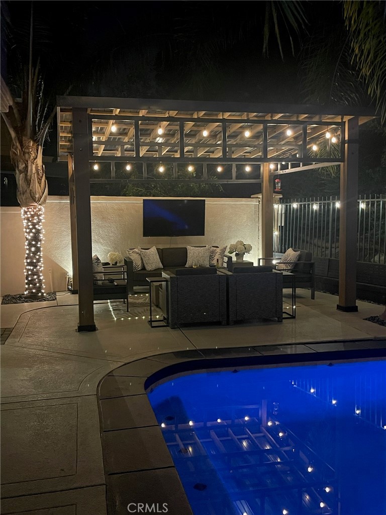 238b9627 Ce6e 48dd 8d21 Fea3b1eaed8c