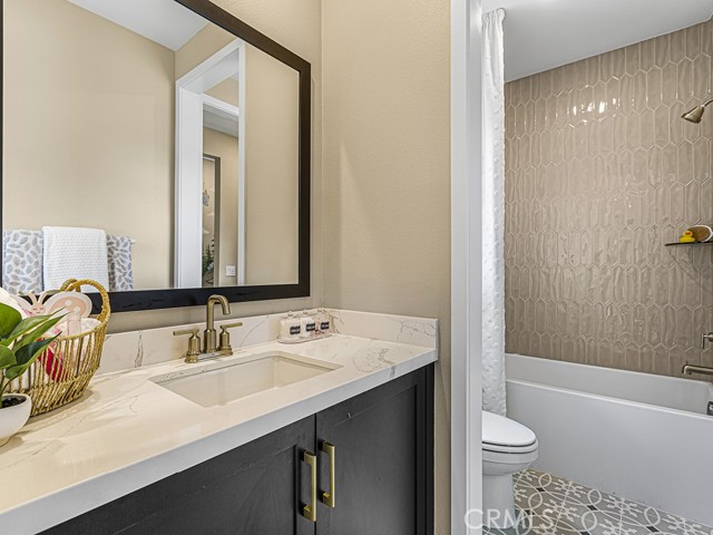 Detail Gallery Image 34 of 45 For 30110 Crestline Court, Castaic,  CA 91384 - 4 Beds | 3/1 Baths