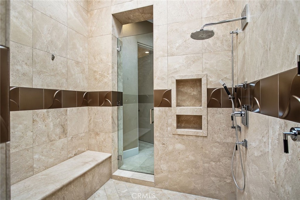 MLS #OC25241516 image #35