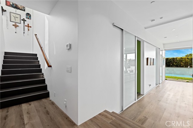 Detail Gallery Image 33 of 73 For 1088 Del Mar Ave, Laguna Beach,  CA 92651 - 4 Beds | 4/1 Baths