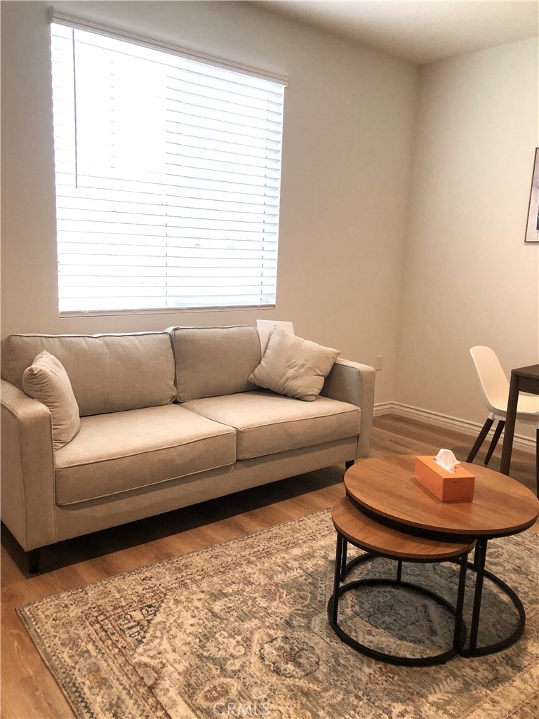 MLS #SR25267900 image #1