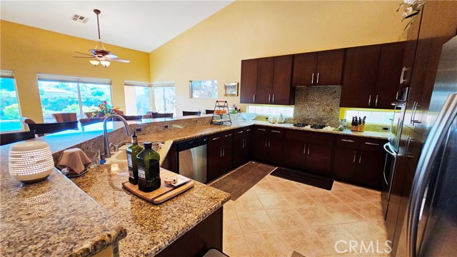 Detail Gallery Image 18 of 44 For 28 White Sun Way, Rancho Mirage,  CA 92270 - 3 Beds | 2/1 Baths