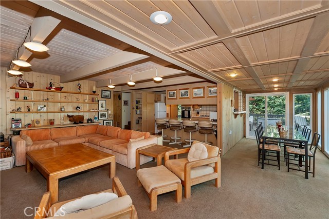 Detail Gallery Image 7 of 60 For 336 Jasmine Ln, Lake Arrowhead,  CA 92352 - 3 Beds | 2/1 Baths