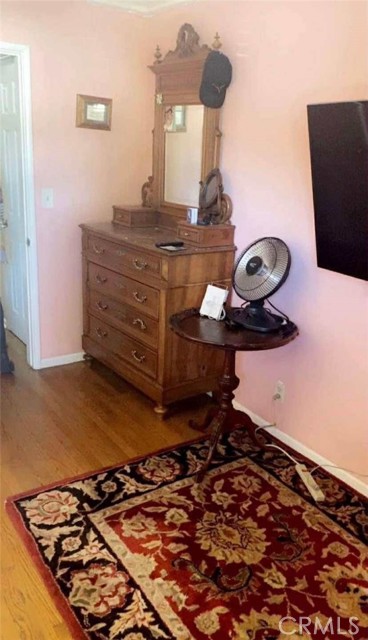 Detail Gallery Image 24 of 28 For 19937 Parthenia St, Northridge,  CA 91324 - 3 Beds | 2 Baths