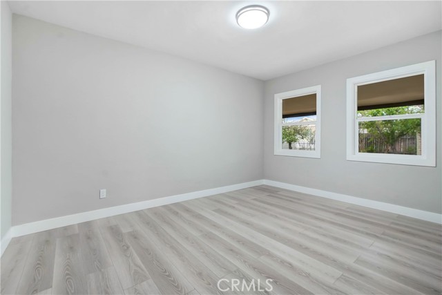 Detail Gallery Image 14 of 25 For 1063 E Kingsley Ave, Pomona,  CA 91767 - 3 Beds | 2 Baths