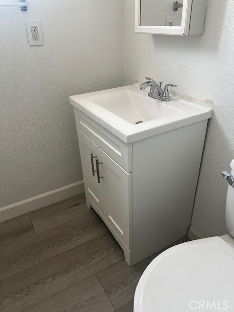 https://media.crmls.org/medias/23904091-4934-4805-bc8e-b36763b5709f.jpg?preset=X-Large