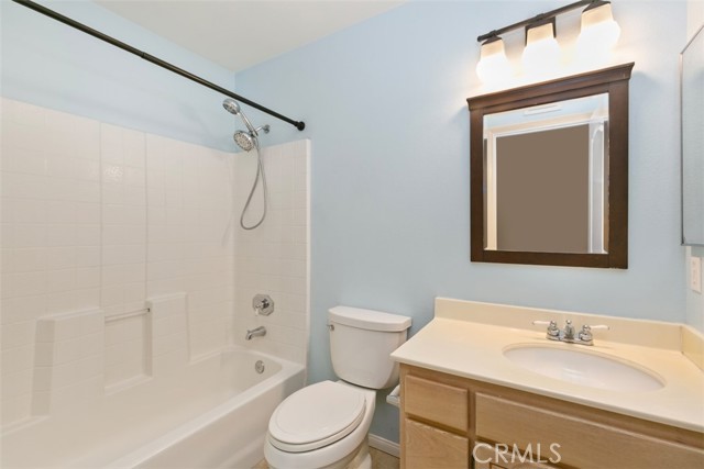 Detail Gallery Image 20 of 34 For 8 Luzern, Mission Viejo,  CA 92692 - 3 Beds | 2/1 Baths