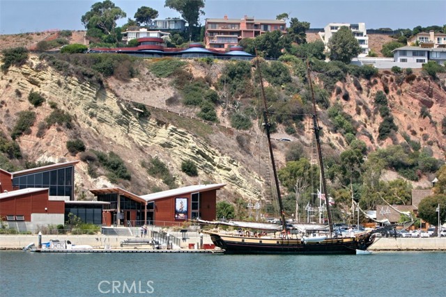 26925 Calle Dolores, Dana Point CA: https://media.crmls.org/medias/23907572-9de4-4377-86e2-4bcaf2fdcc6e.jpg