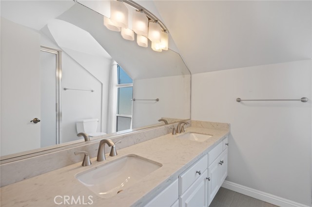 26424 Senator Avenue, Harbor City CA: https://media.crmls.org/medias/2390757a-7e7f-4287-9ab9-62d11ab0e0c9.jpg