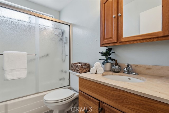 2420 Pauline Street photo 17