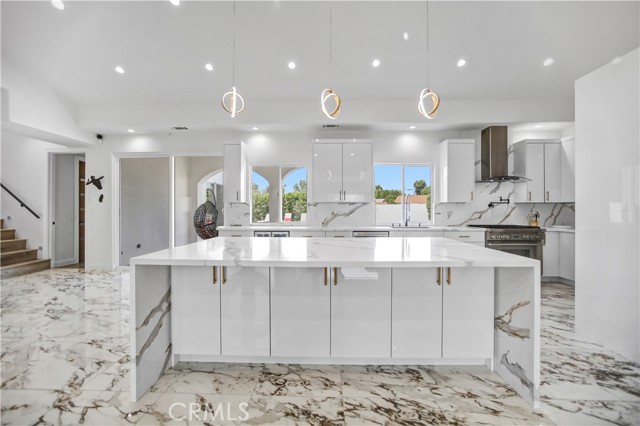 Image 6 of 33 For 9743 Monogram Avenue