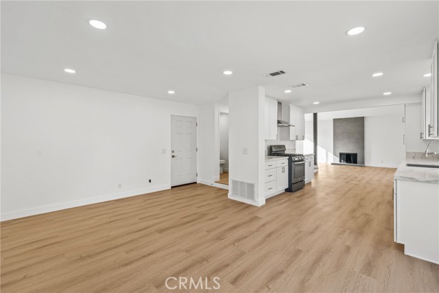 Detail Gallery Image 14 of 42 For 22042 Tanager, Grand Terrace,  CA 92313 - 4 Beds | 2/1 Baths