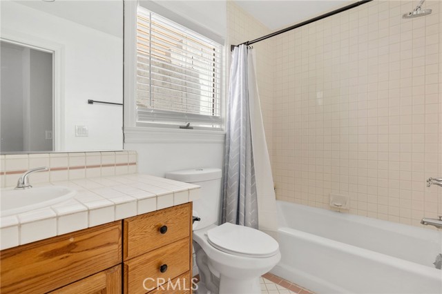 4104 Highland Avenue, Manhattan Beach, California 90266, 3 Bedrooms Bedrooms, ,3 BathroomsBathrooms,Residential,Sold,Highland,SB21194118