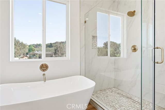 Detail Gallery Image 20 of 53 For 1969 Lyon Ave, Riverside,  CA 92503 - 5 Beds | 4 Baths