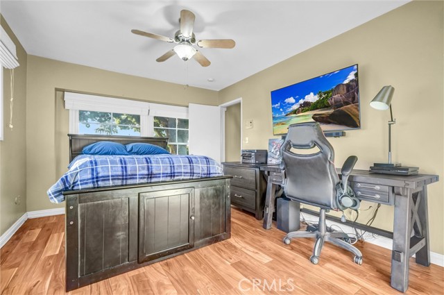 Detail Gallery Image 6 of 21 For 530 N. Stanford Ave, Fullerton,  CA 92831 - 4 Beds | 3 Baths