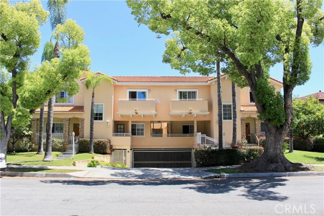 Detail Gallery Image 1 of 32 For 1112 S Golden West Ave #104,  Arcadia,  CA 91007 - 3 Beds | 2/1 Baths
