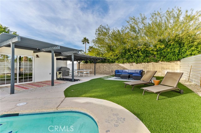 Detail Gallery Image 27 of 31 For 2564 N Aurora Dr, Palm Springs,  CA 92262 - 3 Beds | 2 Baths