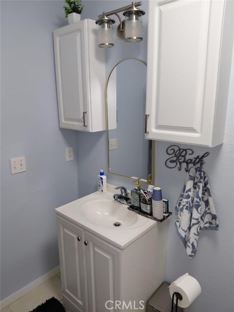1245 Auburn Street, Hemet CA: https://media.crmls.org/medias/239292df-33be-4958-b3c3-c99e2ecb2123.jpg