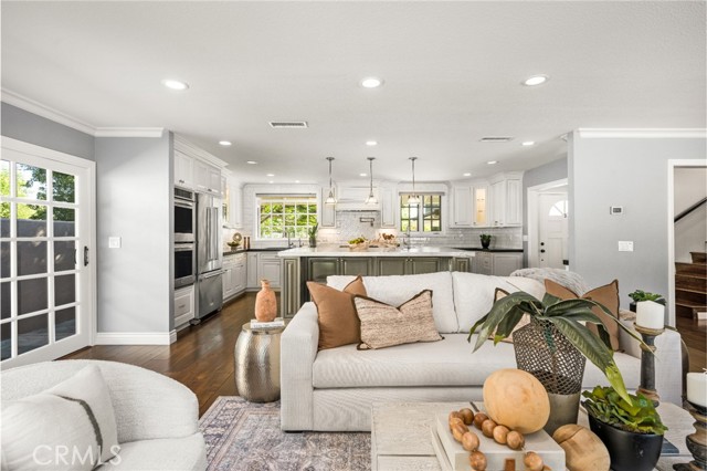 1191 La Limonar, North Tustin CA: https://media.crmls.org/medias/23930c8f-9776-472d-ab7f-5bc1bcac2e13.jpg
