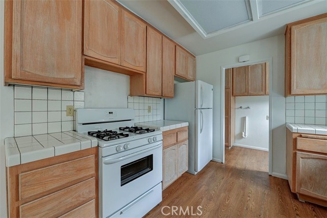 Detail Gallery Image 7 of 27 For 7556 Cody Dr, Stanton,  CA 90680 - 3 Beds | 2 Baths