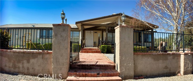 Detail Gallery Image 7 of 44 For 10975 Decker, Oak Hills,  CA 92344 - 3 Beds | 2 Baths