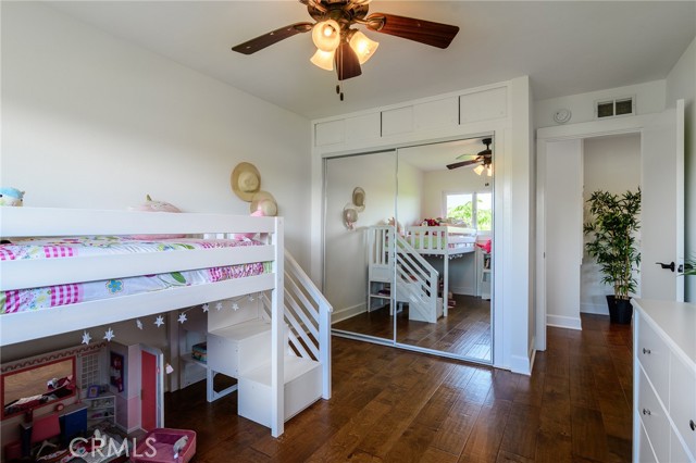8042 Driftwood Drive, Huntington Beach CA: https://media.crmls.org/medias/2393a32d-23b1-4393-aa5f-e5845a69ef66.jpg