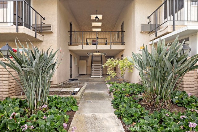 Detail Gallery Image 15 of 15 For 3019 via Buena Vista #B,  Laguna Woods,  CA 92637 - 2 Beds | 2 Baths