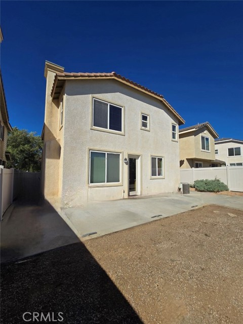 Detail Gallery Image 11 of 39 For 912 Anser Ln, Beaumont,  CA 92223 - 4 Beds | 2/1 Baths