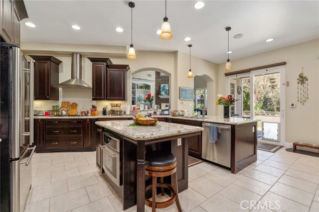 1033 Kimbark Avenue, San Bernardino CA: https://media.crmls.org/medias/23940fa5-4c9f-4b45-b26d-ce06dca9a114.jpg