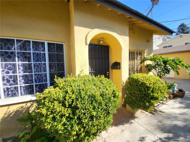 1240 Muirfield Road, Los Angeles, California 90019, ,Multi-Family,For Sale,Muirfield,PW25035035