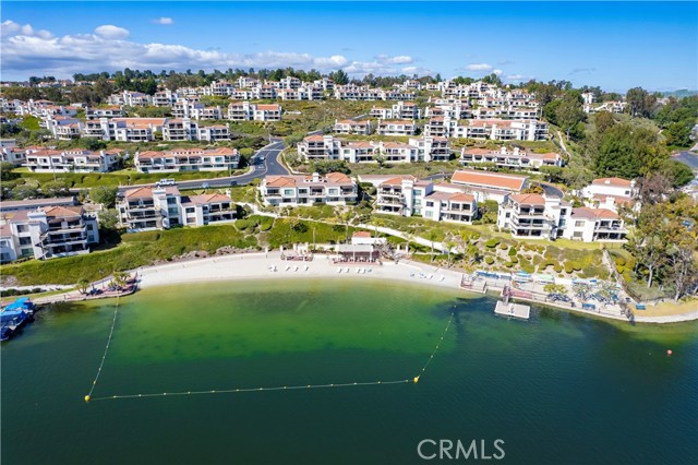 27832 Esporlas, Mission Viejo CA: https://media.crmls.org/medias/239505b3-5035-465f-abb0-1f648dc3a864.jpg