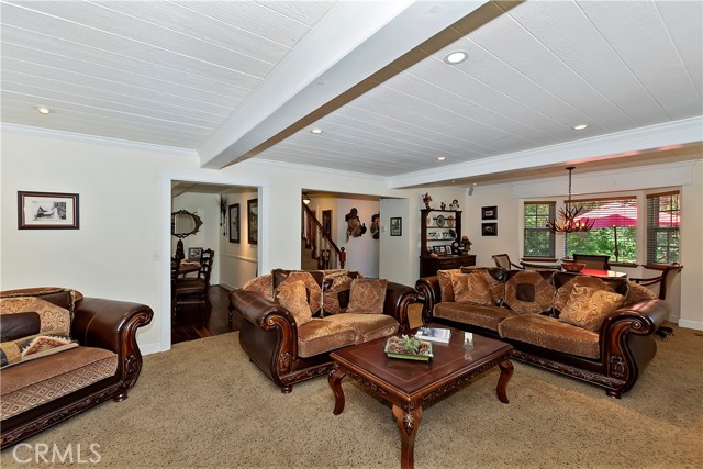 Detail Gallery Image 14 of 48 For 1208 Jungfrau Drive, Crestline,  CA 92325 - 3 Beds | 3/1 Baths