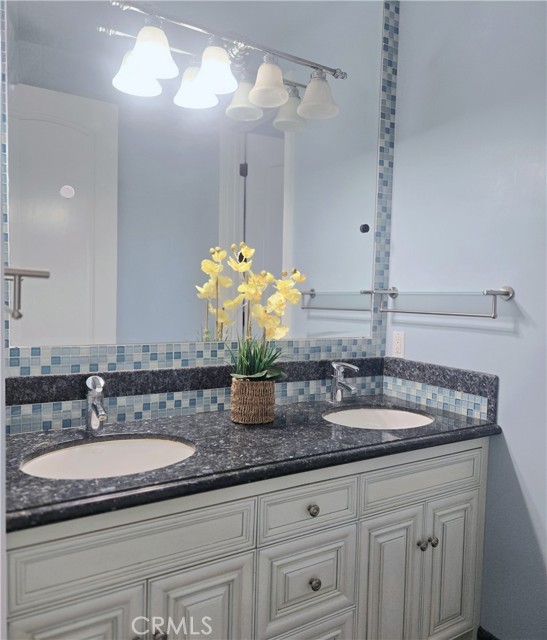 Detail Gallery Image 23 of 39 For 1117 Encanto Drive, Arcadia,  CA 91007 - 6 Beds | 6/1 Baths