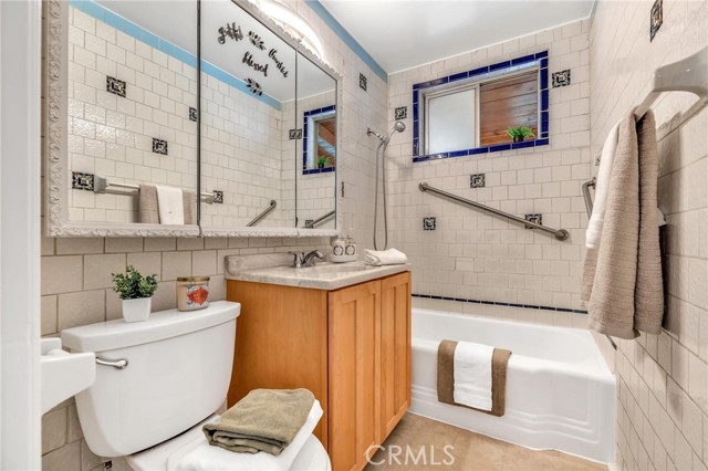 Detail Gallery Image 17 of 41 For 6722 Keltonview Dr, Pico Rivera,  CA 90660 - 3 Beds | 2 Baths