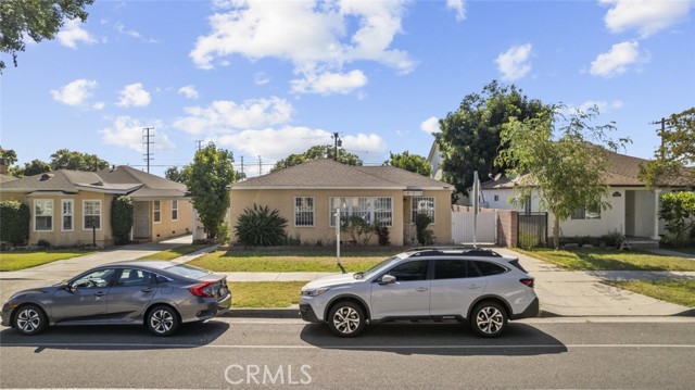 Detail Gallery Image 3 of 44 For 9625 Alexander Ave, South Gate,  CA 90280 - 3 Beds | 2 Baths