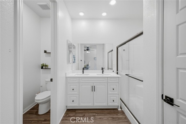 Image 45 of 75 For 26459 Wreath Court