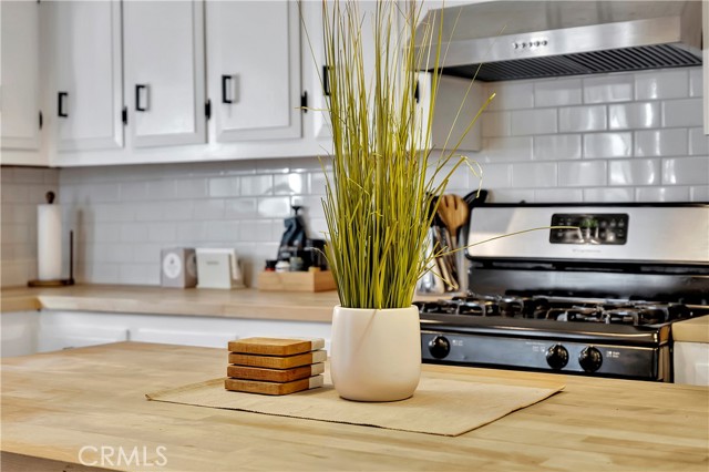 Detail Gallery Image 5 of 51 For 6514 Coldwater Canyon Ave, Valley Village,  CA 91606 - 4 Beds | 3 Baths